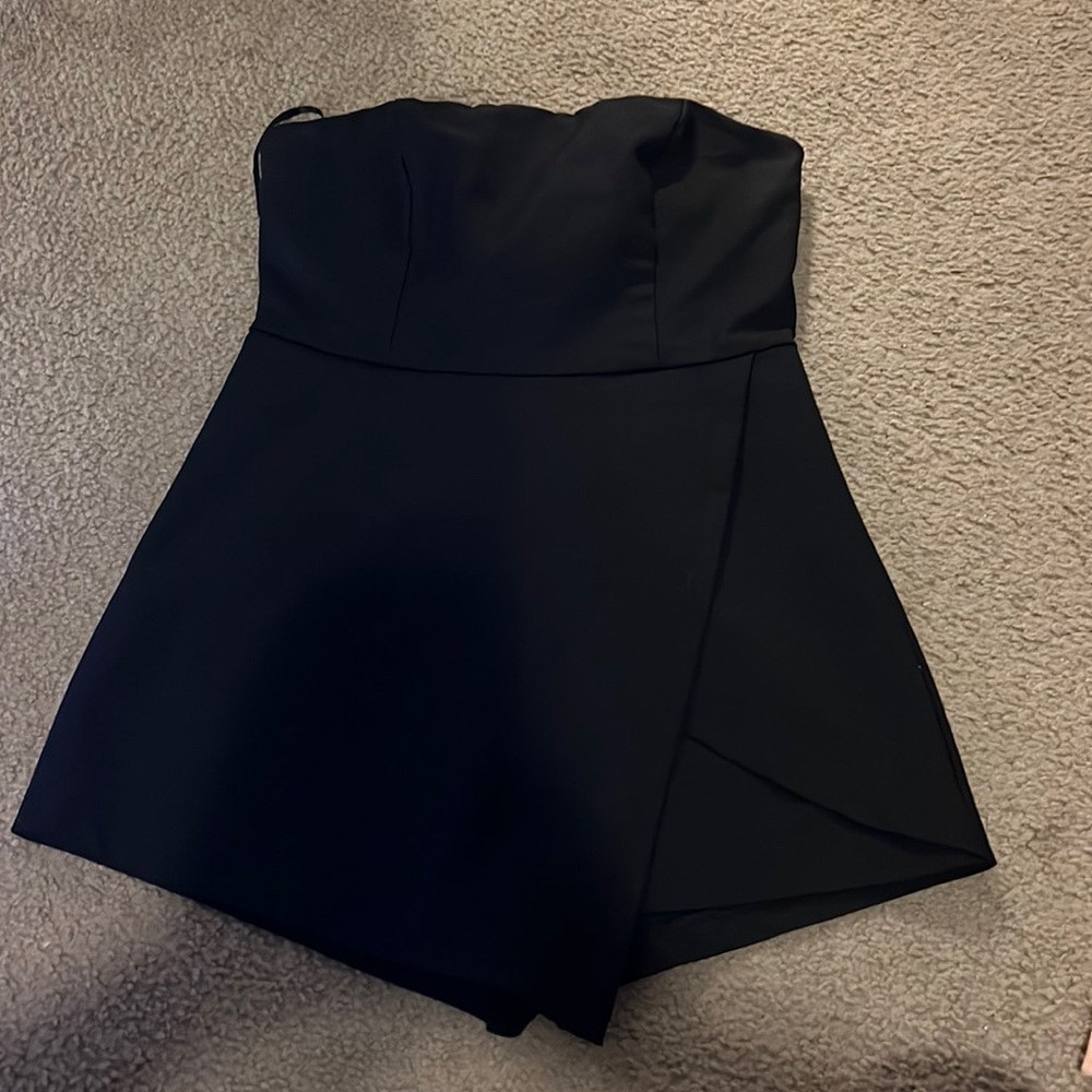 Princess polly romper black